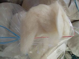 Light Fawn Carded Alpaca Fibre