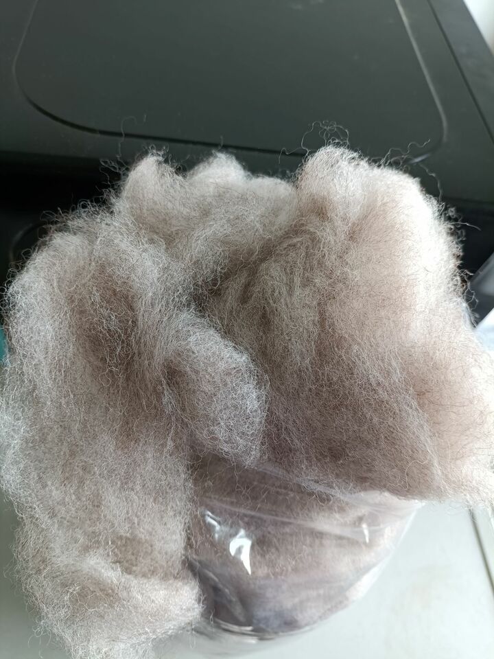 Medium Rose Grey Alpaca carded fibre