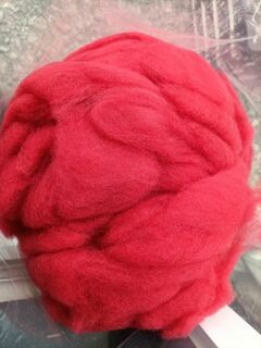 Red Dyed Alpaca Fibre